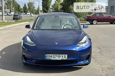 Tesla Model 3 2018 - пробіг 139 тис. км