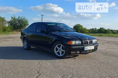 BMW 3 Series 1992 - пробіг 350 тис. км
