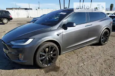 Tesla Model X 2021 - пробіг 52 тис. км