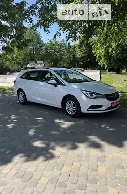 Opel Astra  2019 - пробіг 175 тис. км
