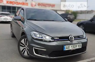 Volkswagen e-Golf 2017 - пробіг 75 тис. км