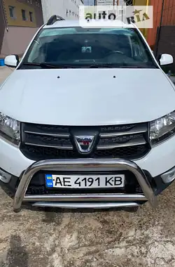 Dacia Sandero 2016 - пробег 68 тыс. км