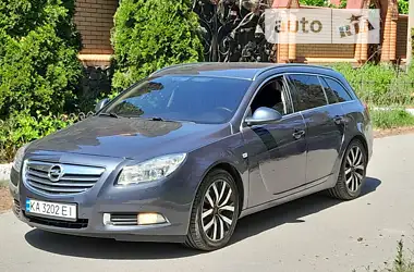 Opel Insignia 2010 - пробіг 280 тис. км