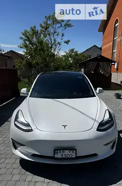 Tesla Model 3  2019 - пробіг 91 тис. км