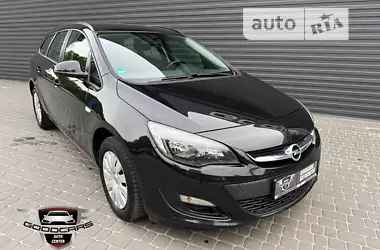 Opel Astra  2015 - пробіг 190 тис. км