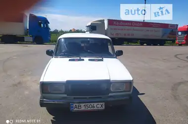 ВАЗ / Lada 2107 1997 - пробіг 300 тис. км