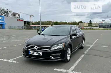 Volkswagen Passat 2016 - пробіг 158 тис. км