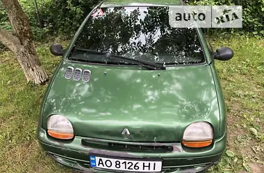 Renault Twingo 1996 - пробег 300 тыс. км
