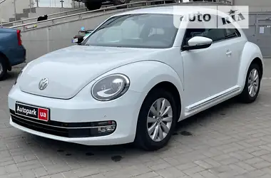 Volkswagen Beetle 2015 - пробег 150 тыс. км