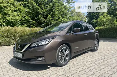 Nissan Leaf 2018 - пробіг 125 тис. км