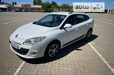 Renault Megane 2012 - пробіг 210 тис. км