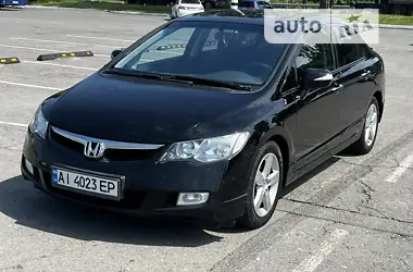 Honda Civic 2007 - пробег 200 тыс. км