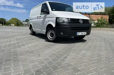 Volkswagen Transporter  2014 - пробег 255 тыс. км