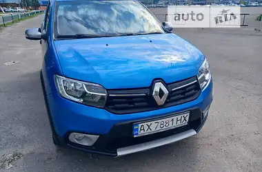 Renault Sandero StepWay 2018 - пробіг 130 тис. км