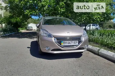 Peugeot 208 2014 - пробіг 51 тис. км