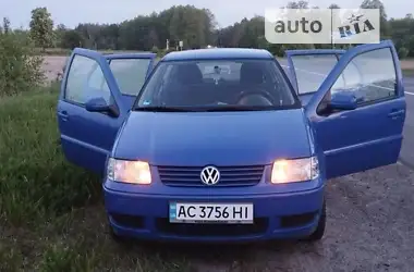 Volkswagen Polo 2000 - пробіг 190 тис. км