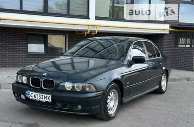BMW 5 Series  1998 - пробіг 320 тис. км