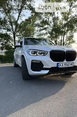 BMW X5 2019 - пробіг 44 тис. км