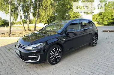 Volkswagen e-Golf 2017 - пробіг 89 тис. км