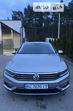 Volkswagen Passat Alltrack 2015 - пробег 315 тыс. км