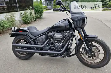 Harley-Davidson Low Rider 2022 - пробег 927 тыс. км