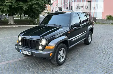 Jeep Cherokee 2006 - пробег 320 тыс. км