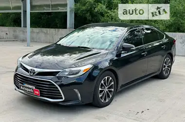 Toyota Avalon 2015 - пробіг 190 тис. км