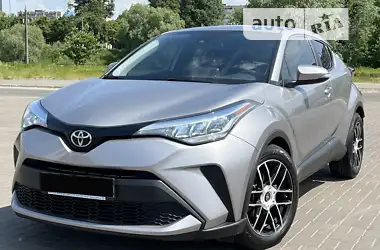 Toyota C-HR 2019 - пробег 67 тыс. км