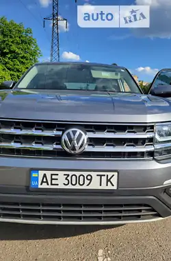 Volkswagen Atlas 2017 - пробіг 67 тис. км