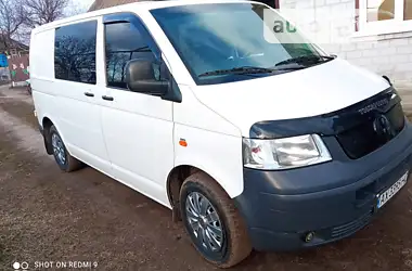 Volkswagen Transporter 2006 - пробег 392 тыс. км