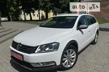 Volkswagen Passat Alltrack  2013 - пробіг 241 тис. км