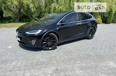 Tesla Model X 2020 - пробіг 47 тис. км