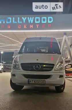 Mercedes-Benz Sprinter 2012 - пробіг 680 тис. км