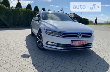 Volkswagen Passat 2018 - пробіг 173 тис. км