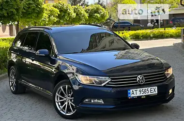 Volkswagen Passat 2015 - пробіг 268 тис. км