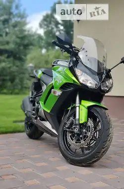 Kawasaki ZX 2013 - пробег 19 тыс. км