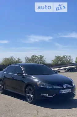 Volkswagen Passat 2014 - пробіг 183 тис. км