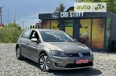 Volkswagen e-Golf 2015 - пробіг 160 тис. км