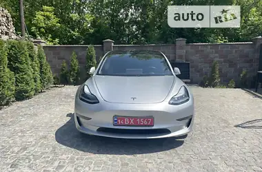 Tesla Model 3 2018 - пробег 101 тыс. км
