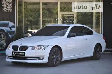 BMW 3 Series 2011 - пробег 181 тыс. км