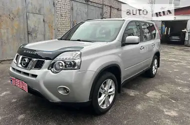 Nissan X-Trail 2012 - пробіг 197 тис. км