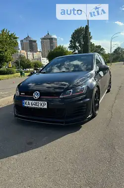 Volkswagen Golf GTI 2015 - пробіг 110 тис. км