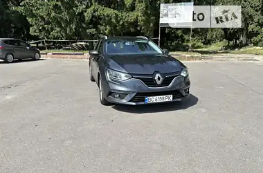 Renault Megane 2018 - пробіг 241 тис. км