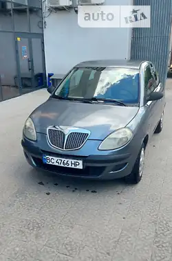 Lancia Ypsilon 2005 - пробіг 211 тис. км