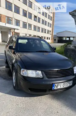 Volkswagen Passat 1998 - пробіг 500 тис. км