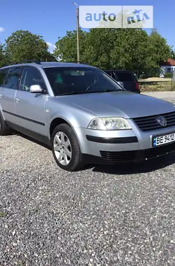 Volkswagen Passat 2001 - пробіг 240 тис. км