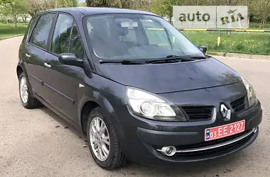 Renault Scenic 2009 - пробіг 230 тис. км