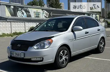Hyundai Accent 2008 - пробег 163 тыс. км