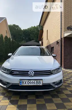 Volkswagen Passat Alltrack 2017 - пробіг 211 тис. км