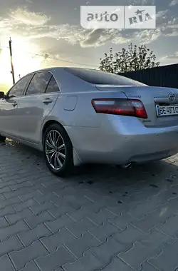 Toyota Camry 2006 - пробіг 250 тис. км